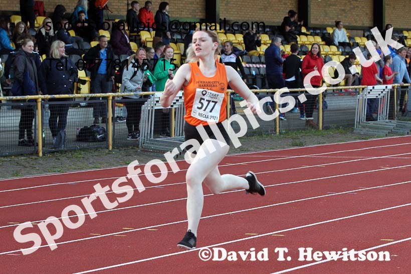200 metres, 2021 North East Grand Prix No. 2, Monkton, Wednesday, May 19th. Photo: David T. Hewitson/Sports for All Pics
